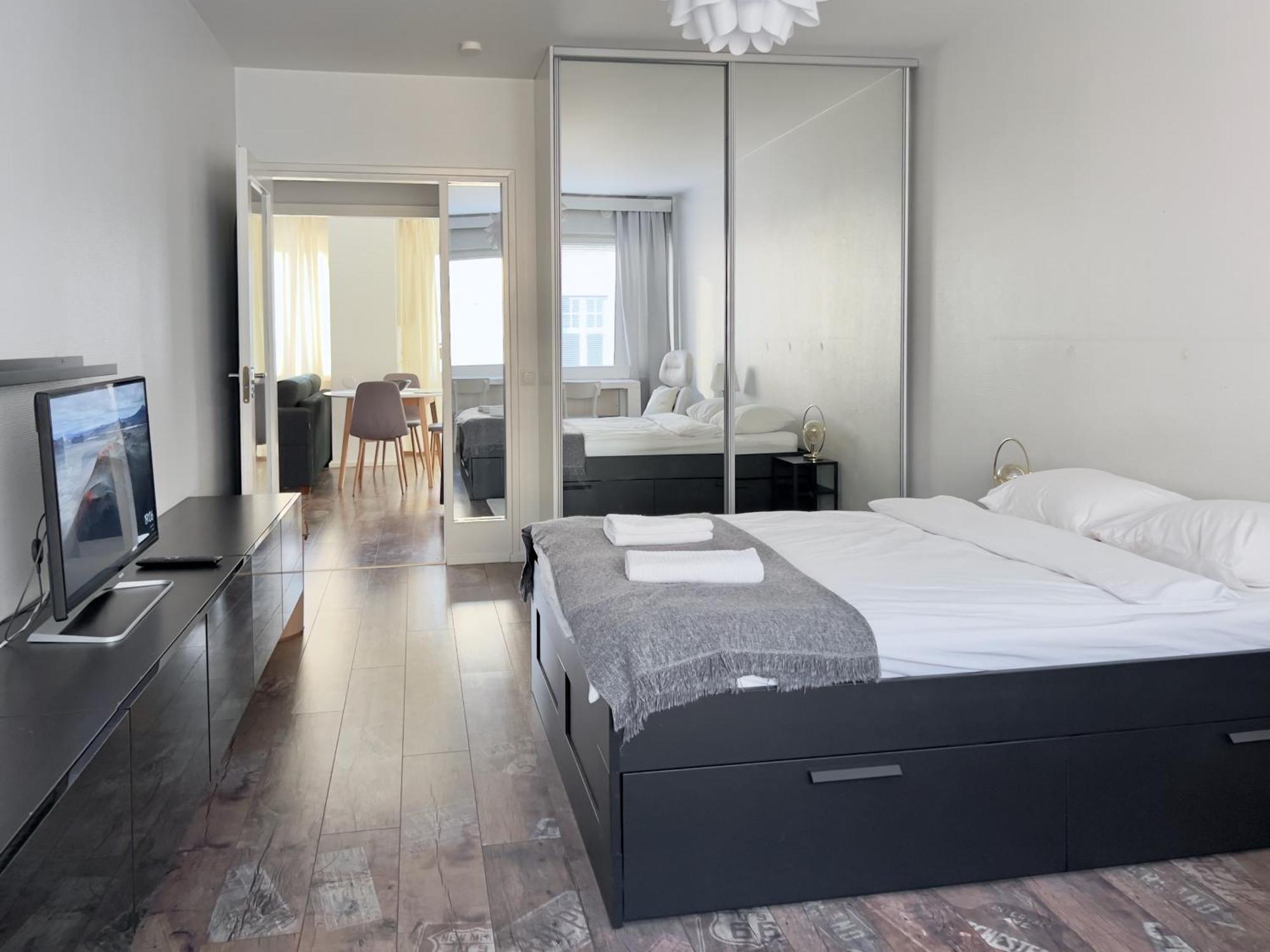 Fabulous Central Apartment Хелзинки Екстериор снимка